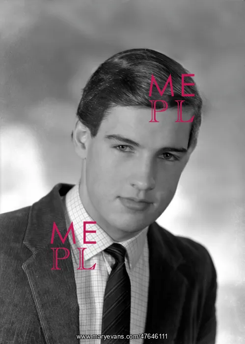  : Mr Nicholas Edgehill
