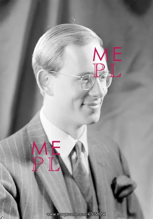  : Mr Patrick Browning
