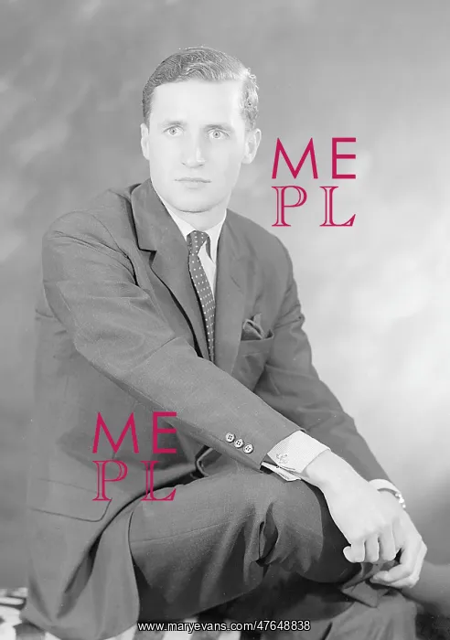  : Mr Richard Ripley