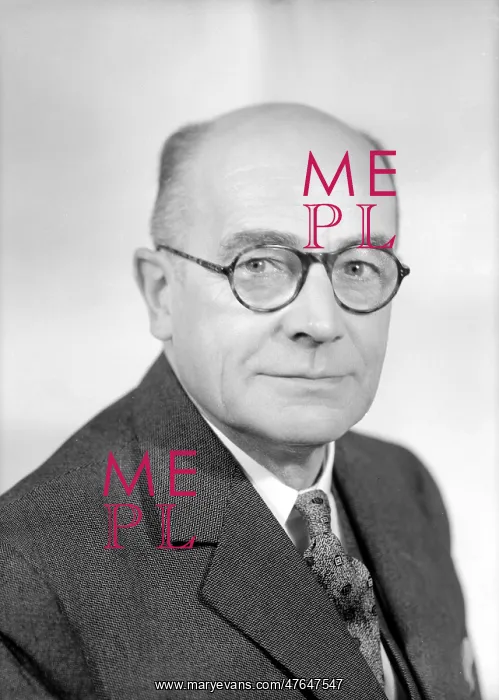  : Mr W A Dickie