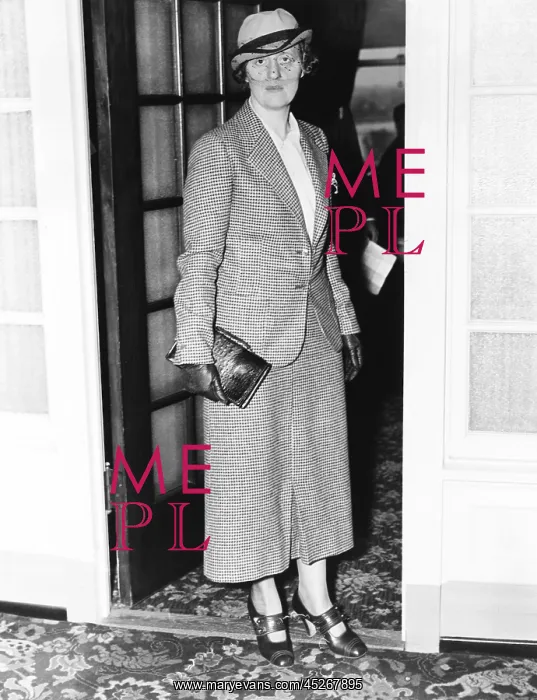 : Mrs. Bruno Hauptmann's made a desperate attempt : Mrs. Bruno Hauptmann's made a desperate attempt