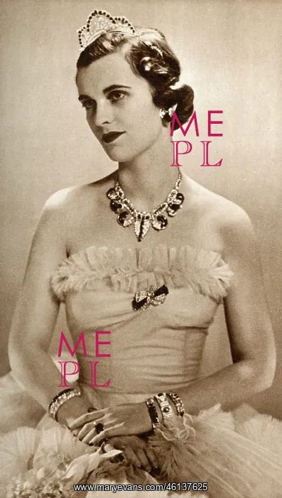 : Mrs Charles Sweeny : Mrs Charles Sweeny