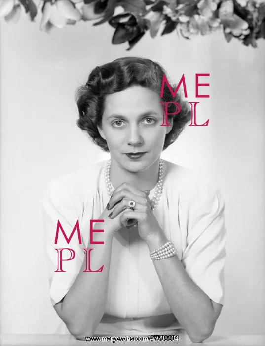  : Mrs Daphne Crockett
