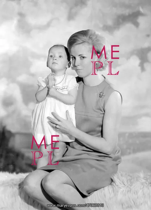  : Mrs David Bostock and daughter Sophia
