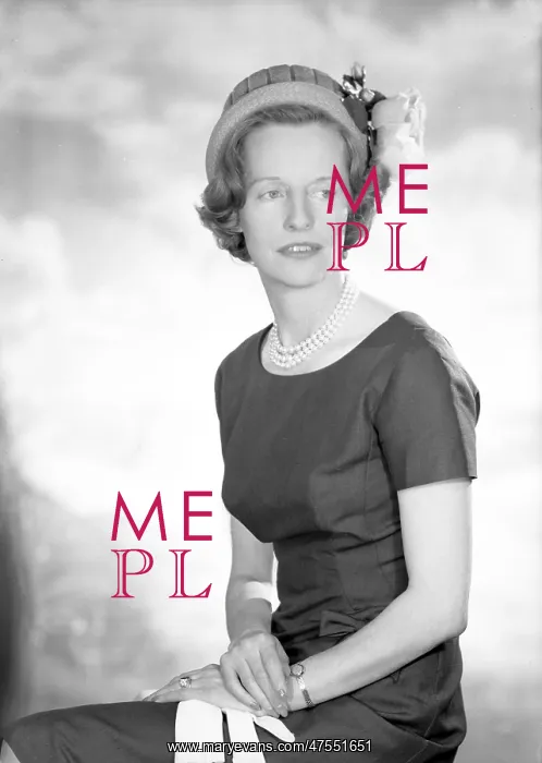  : Mrs Doran