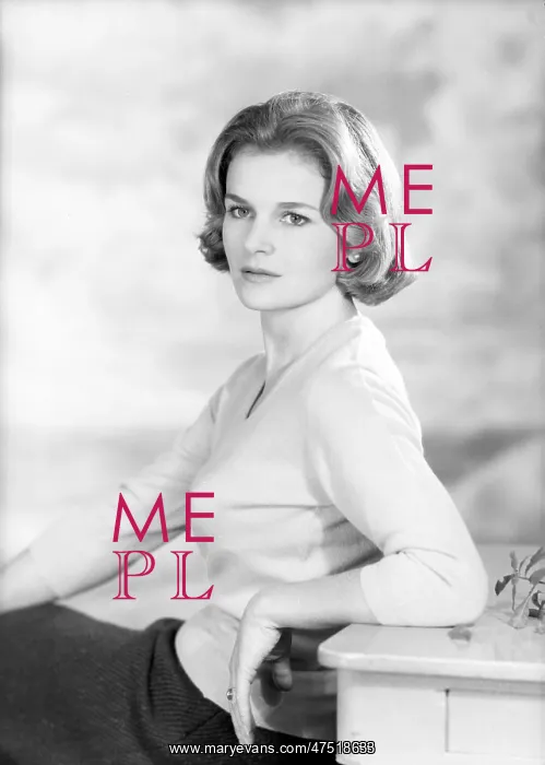  : Mrs MacPherson