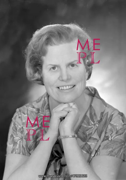  : Mrs Margaret Wingfield