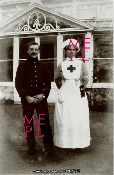 : Mrs Mary Holmes and a Belgian patient : Mrs Mary Holmes and a Belgian patient