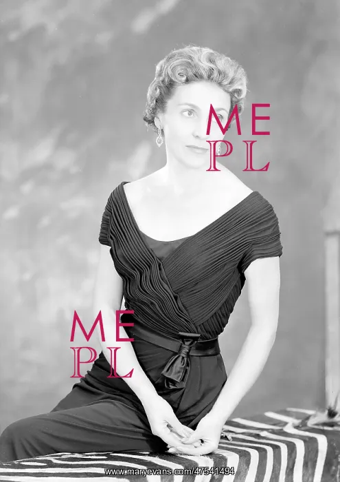  : Mrs P. Mumford