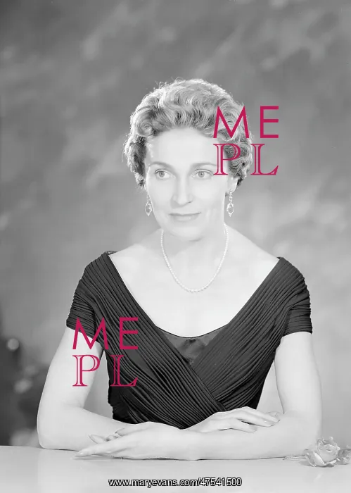  : Mrs P. Mumford