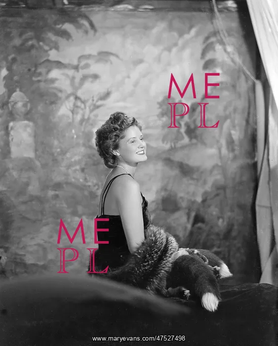  : Mrs R. Eustace
