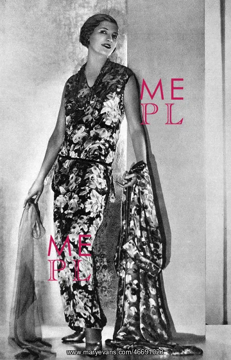 : Mrs Reginald Fellowes : Mrs Reginald Fellowes