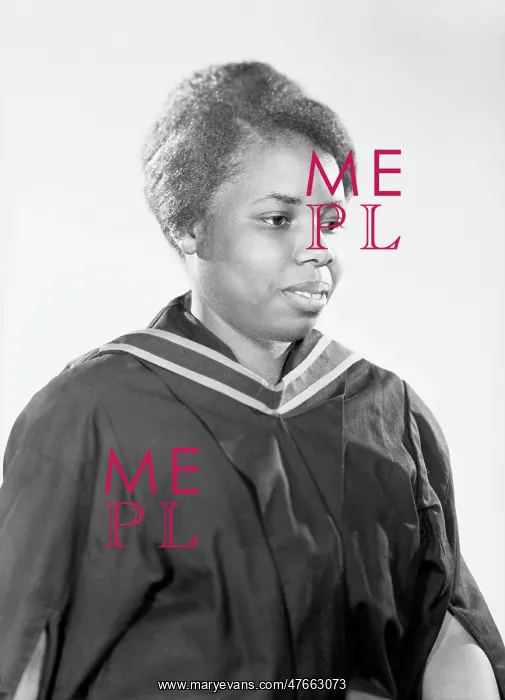  : Mrs Renner