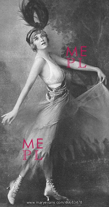 : Mrs Vernon Castle in Miss 1917 : Mrs Vernon Castle in Miss 1917