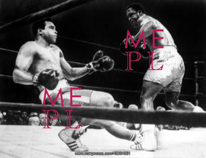 : Muhammad Ali knocked down by Joe Frazier ? : Muhammad Ali knocked down by Joe Frazier ?