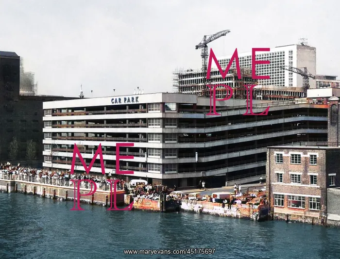 : MULTI-STOREY CAR PARK : MULTI-STOREY CAR PARK