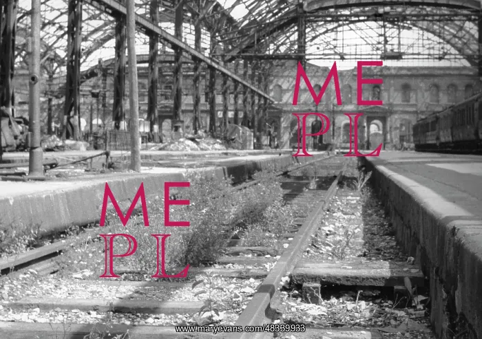 : The Munich Main Station after the end of the war, 1945 : The Munich Main Station after the end of the war, 1945