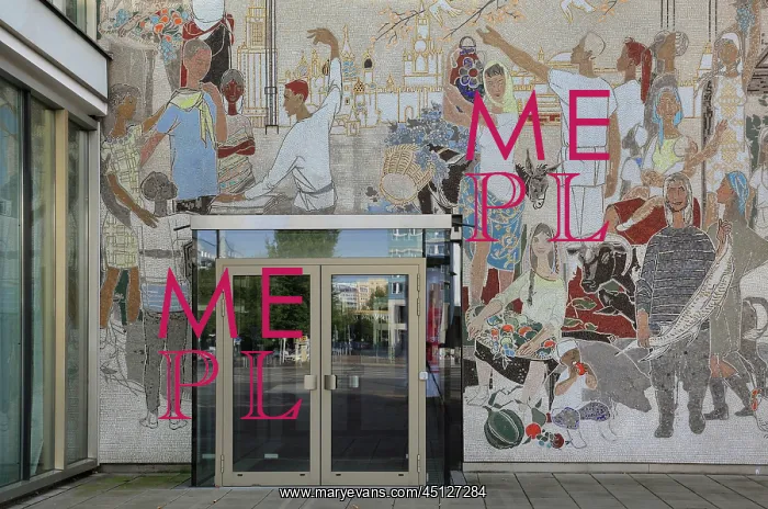 : Mural, Cafe Moskau, Berlin, Germany : Mural, Cafe Moskau, Berlin, Germany
