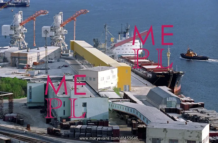 : Murmansk seaport, 1997 : Murmansk seaport, 1997