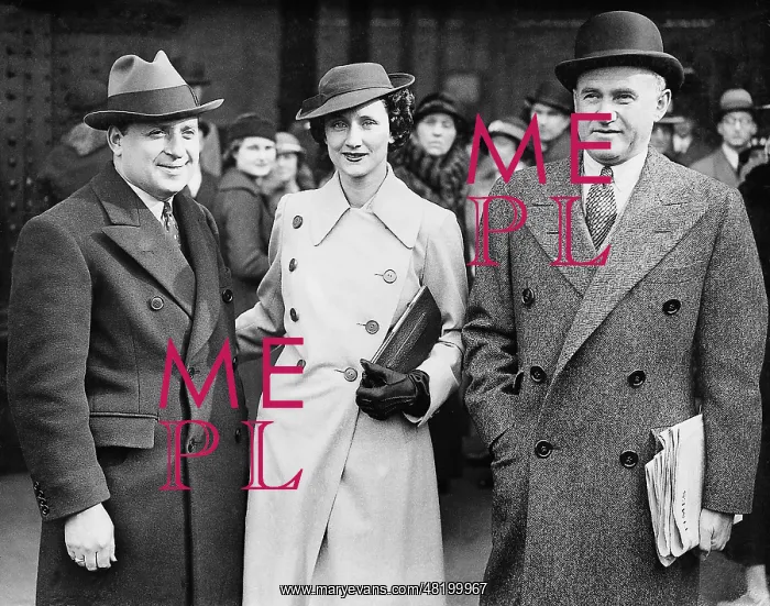 : Murray Silverstone, Frances and Samuel Goldwyn in London, 19 : Murray Silverstone, Frances and Samuel Goldwyn in London, 19