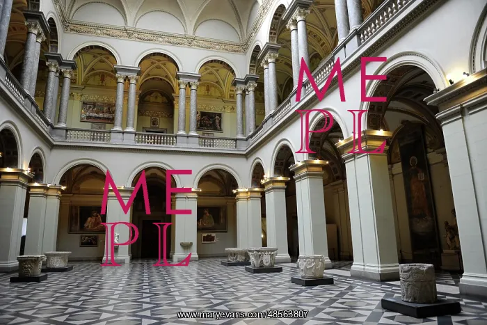 : Museum of Fine Arts. Interior. Budapest : Museum of Fine Arts. Interior. Budapest
