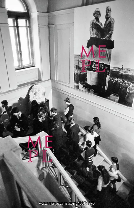 : Museum of Karl Marx and Friedrich Engels : Museum of Karl Marx and Friedrich Engels