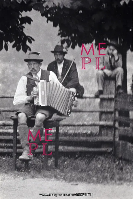 : Musician with Styrian harmonica. About 1910 : Musician with Styrian harmonica. About 1910