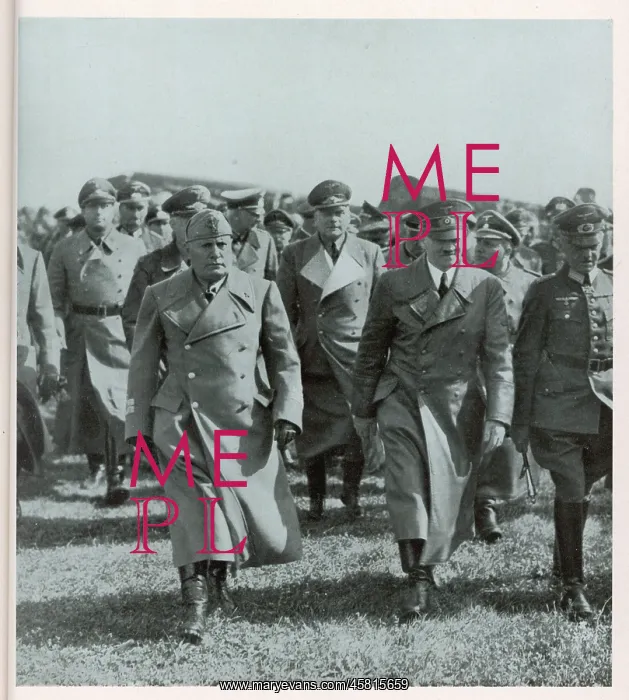 : MUSS & HITLER IN RUSSIA : MUSS & HITLER IN RUSSIA