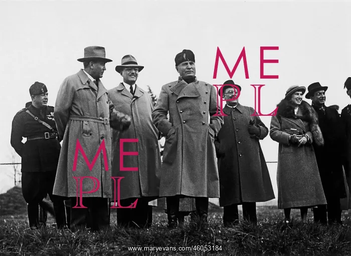 : Mussolini with Schuschnigg and Gombos : Mussolini with Schuschnigg and Gombos