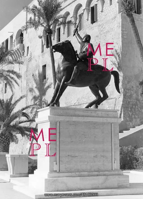 : Mussolini's monument in Tripoli, 1939 : Mussolini's monument in Tripoli, 1939