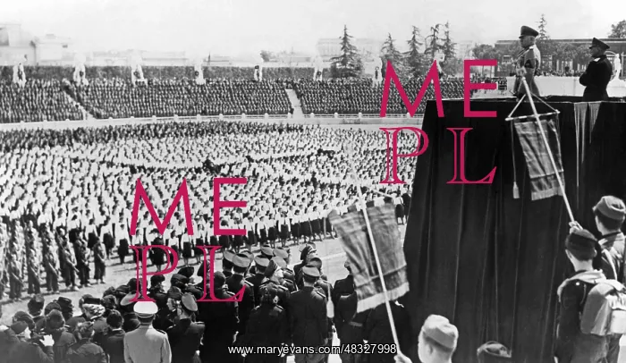 : Mussolini's speech in the Marble Stadium for Founding Day : Mussolini's speech in the Marble Stadium for Founding Day