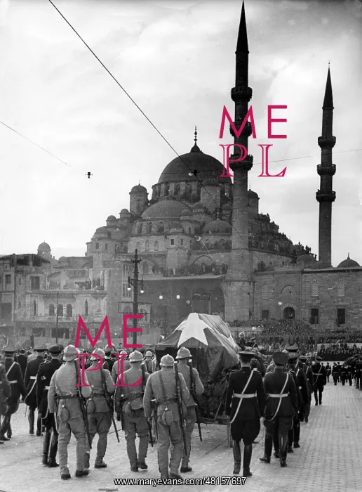 : Mustafa Kemal Atatuerk : Mustafa Kemal Atatuerk