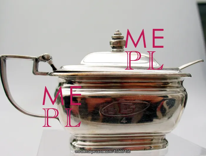 : Mustard pot (Mappin & Webb), WW1 : Mustard pot (Mappin & Webb), WW1