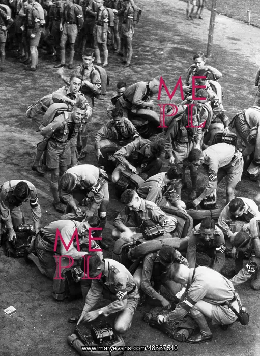 : Muster of the Hitler Youth, 1936 : Muster of the Hitler Youth, 1936