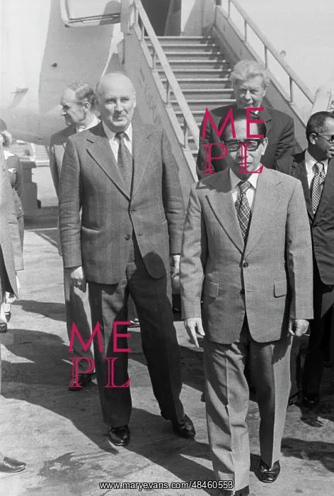 : Myint Maung Visits USSR : Myint Maung Visits USSR