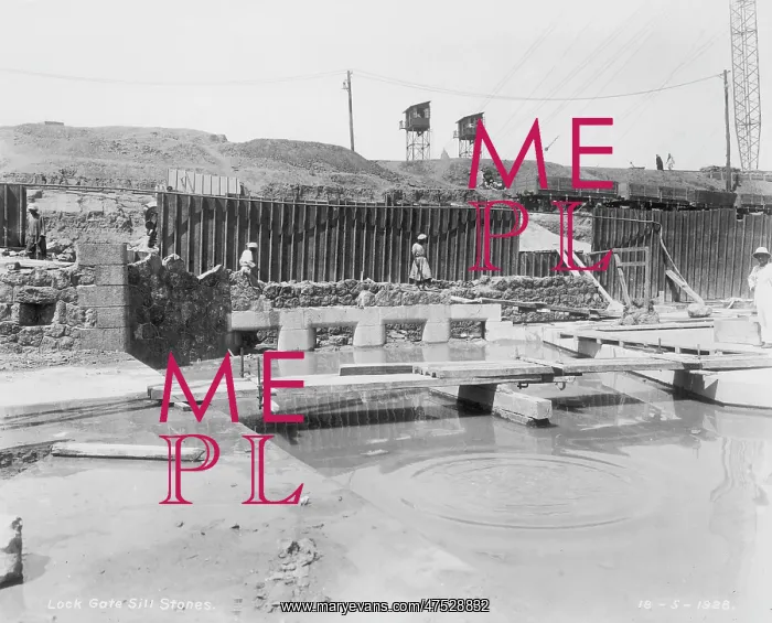 : The Nag Hammadi Barrage (Dam) - Egypt : The Nag Hammadi Barrage (Dam) - Egypt