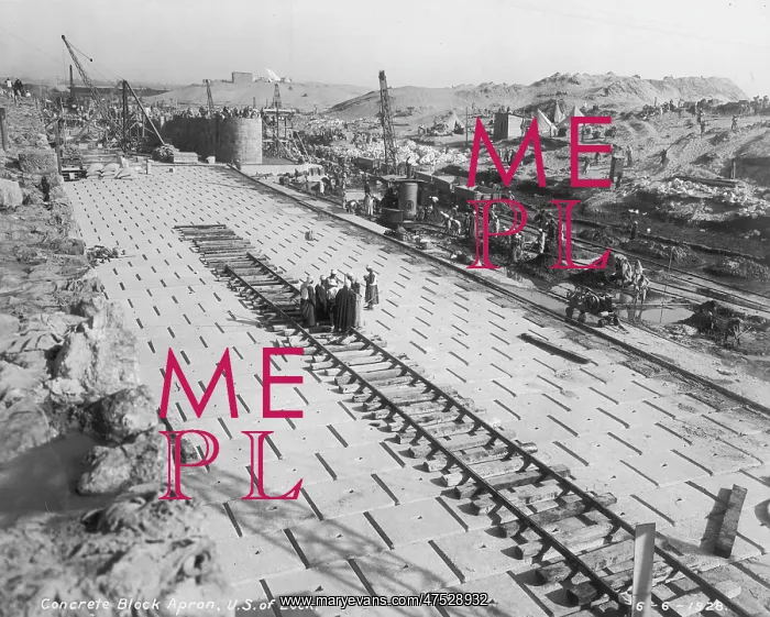 : The Nag Hammadi Barrage (Dam) - Egypt : The Nag Hammadi Barrage (Dam) - Egypt
