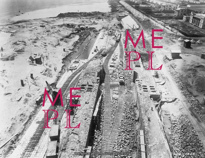 : The Nag Hammadi Barrage (Dam) - Egypt : The Nag Hammadi Barrage (Dam) - Egypt