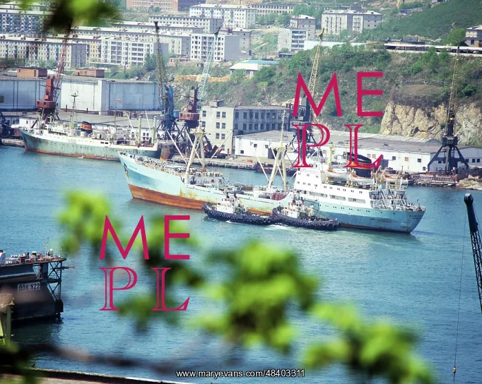 : Nakhodka seaport, 1983 : Nakhodka seaport, 1983