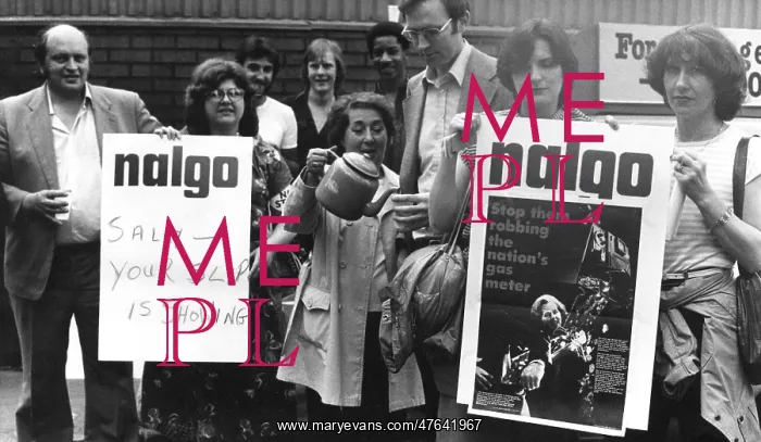 : NALGO union members campaigning with placards : NALGO union members campaigning with placards