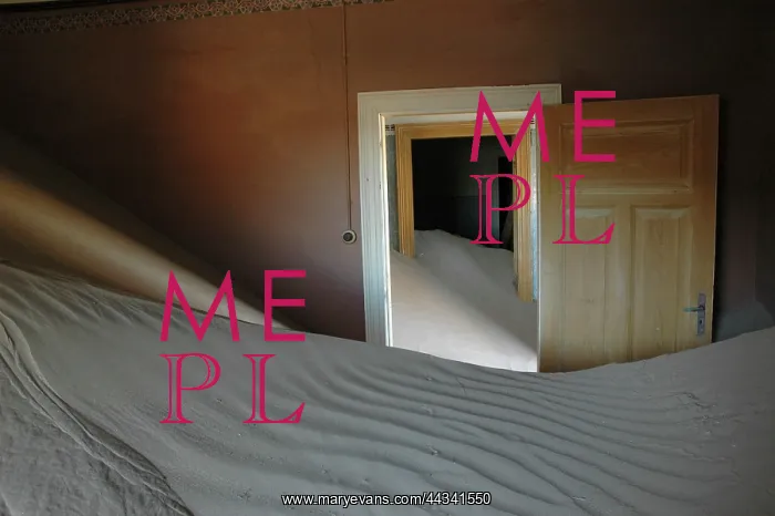 : Namibia, Kolmanskop, near Luderitz : Namibia, Kolmanskop, near Luderitz