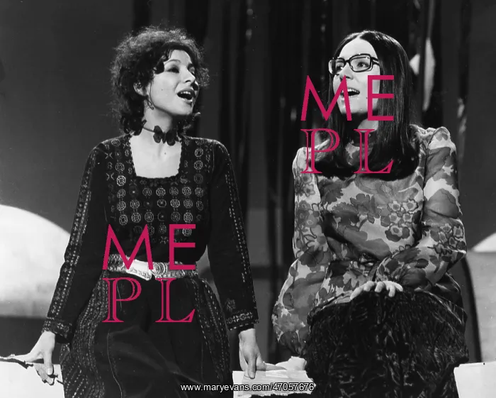 : Nana Mouskouri : Nana Mouskouri