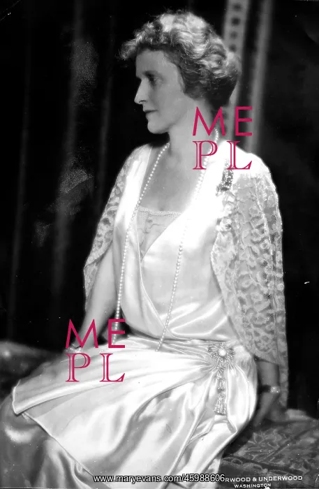  : Nancy Astor