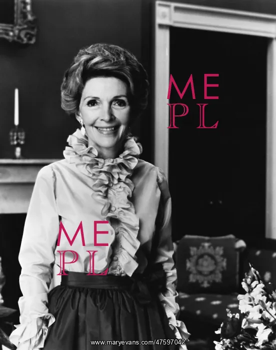 : Nancy Reagan, First Lady : Nancy Reagan, First Lady