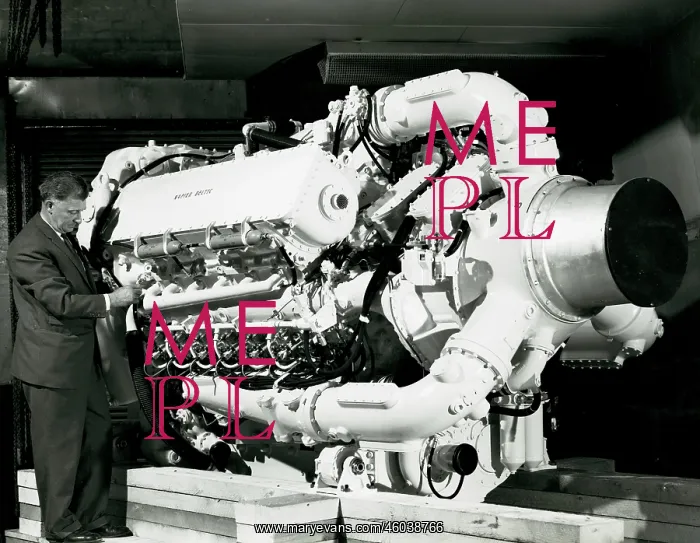 : Napier Deltic engine T18-37C : Napier Deltic engine T18-37C