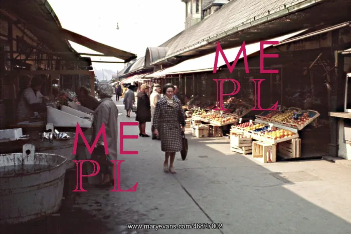 : Naschmarkt in Vienna 1972 : Naschmarkt in Vienna 1972