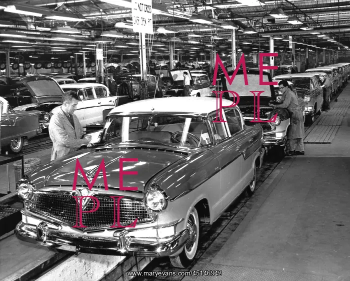 : Nash and Hudson Cars on Assembly Line : Nash and Hudson Cars on Assembly Line