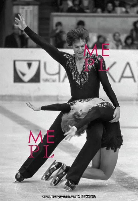 : Natalya Bestemyanova and Andrey Bukin : Natalya Bestemyanova and Andrey Bukin