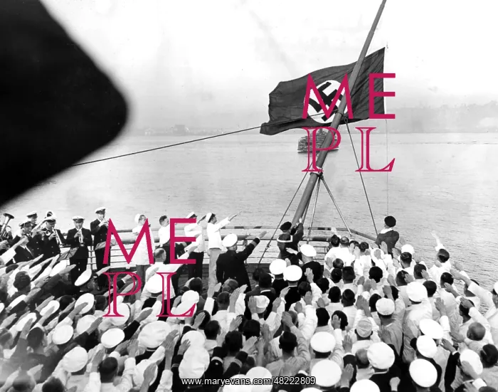 : National flag change on the Bremen, 1935 : National flag change on the Bremen, 1935