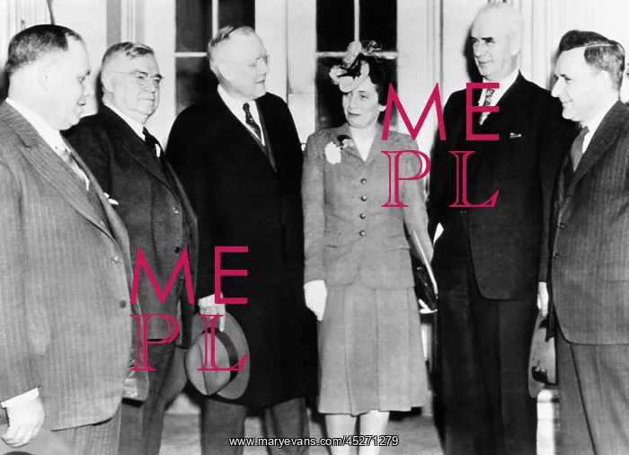 : National War Labor Board at the White House met : National War Labor Board at the White House met